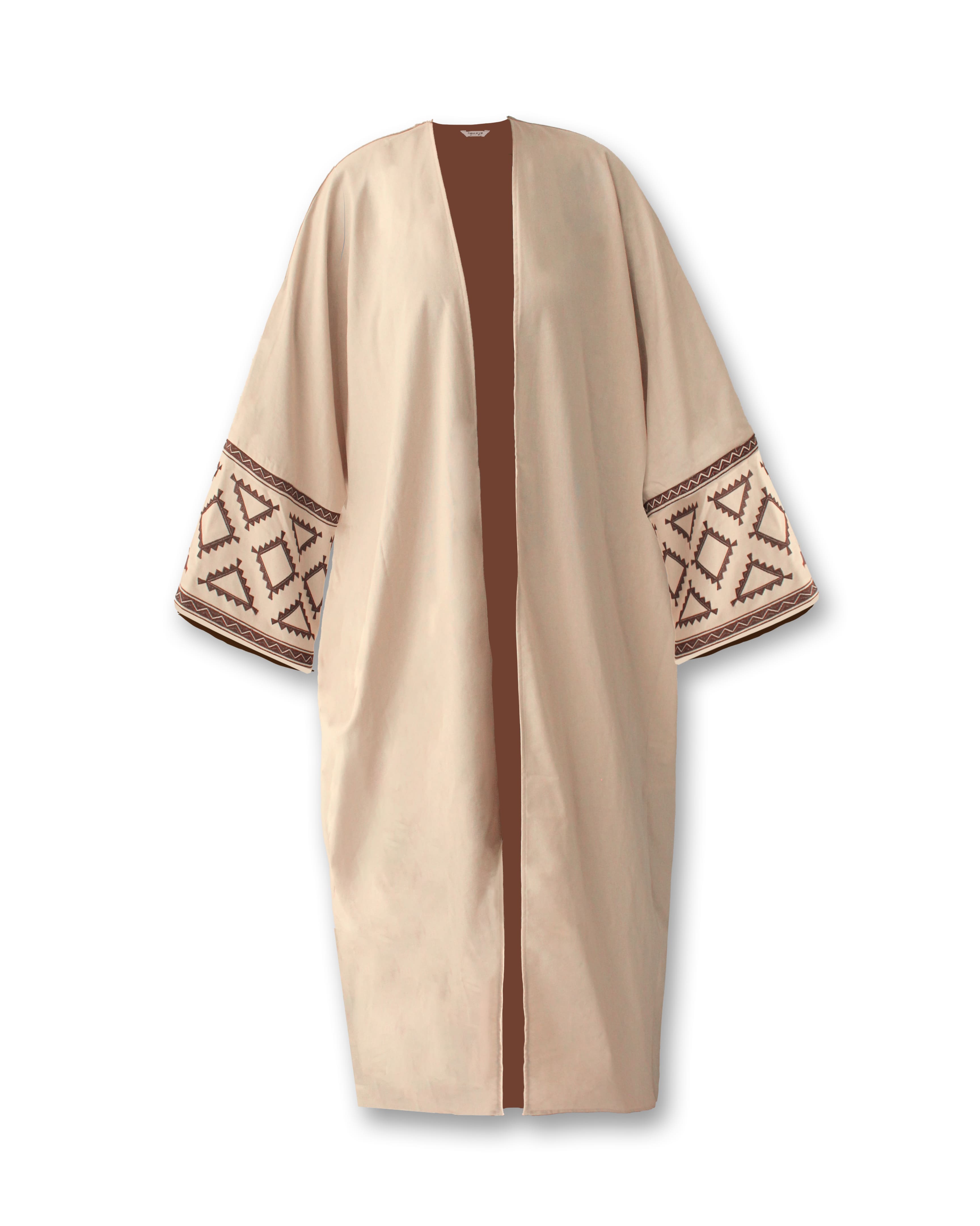 Freigestelltes Produktbild der Dune Abaya – elegante islamische Kleidung mit Musterärmeln